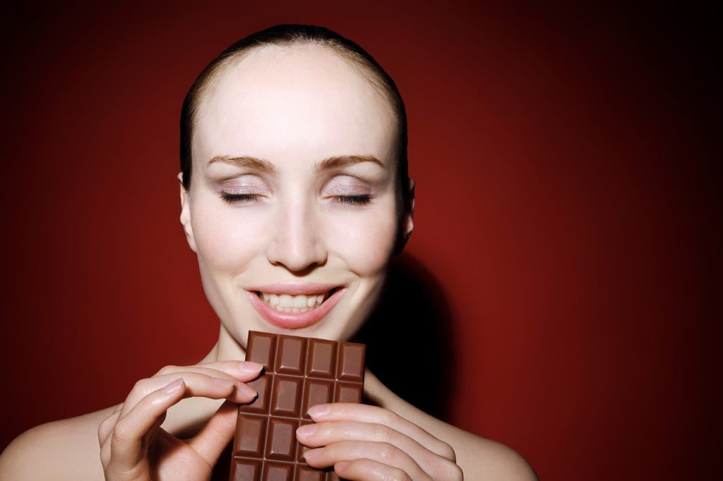 woman, eating, chocolate-4639135.jpg